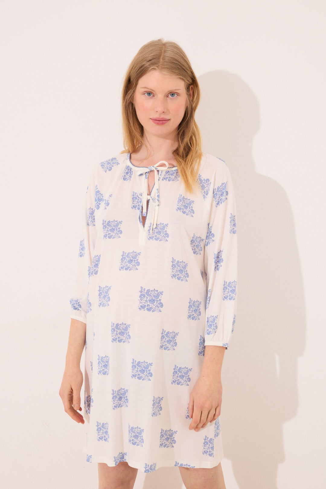 Long Sleeves Short Nightdress - Ivory
