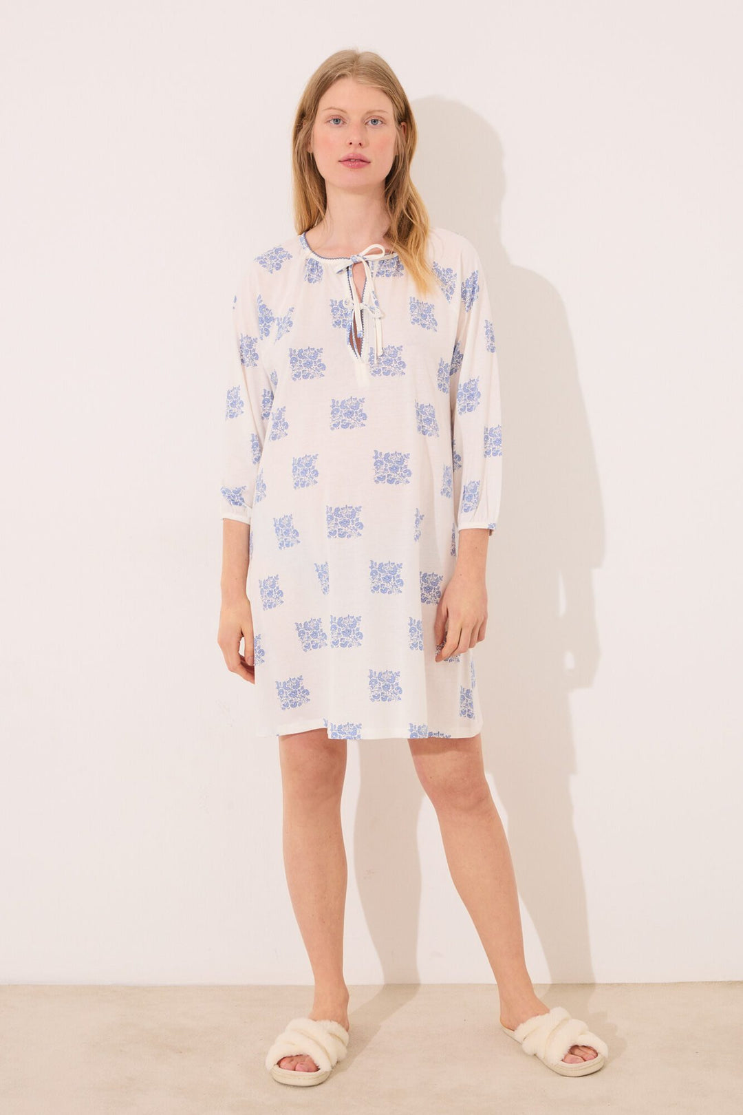 Long Sleeves Short Nightdress - Ivory