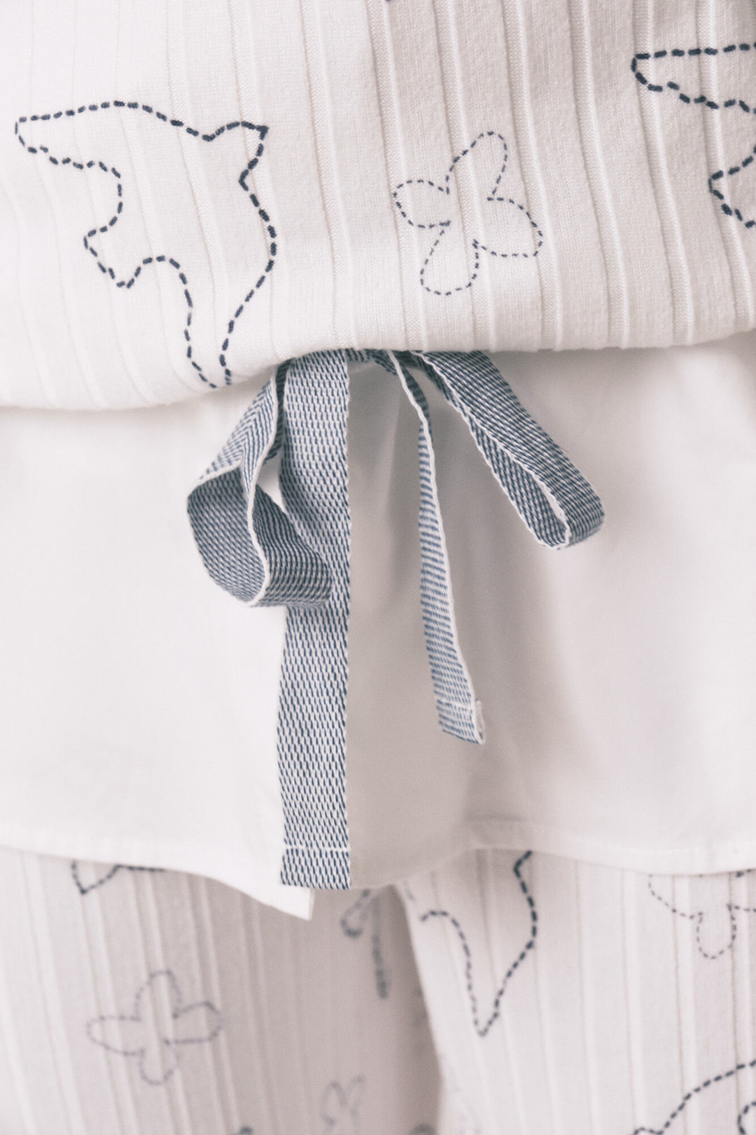 PYJAMA - White Print