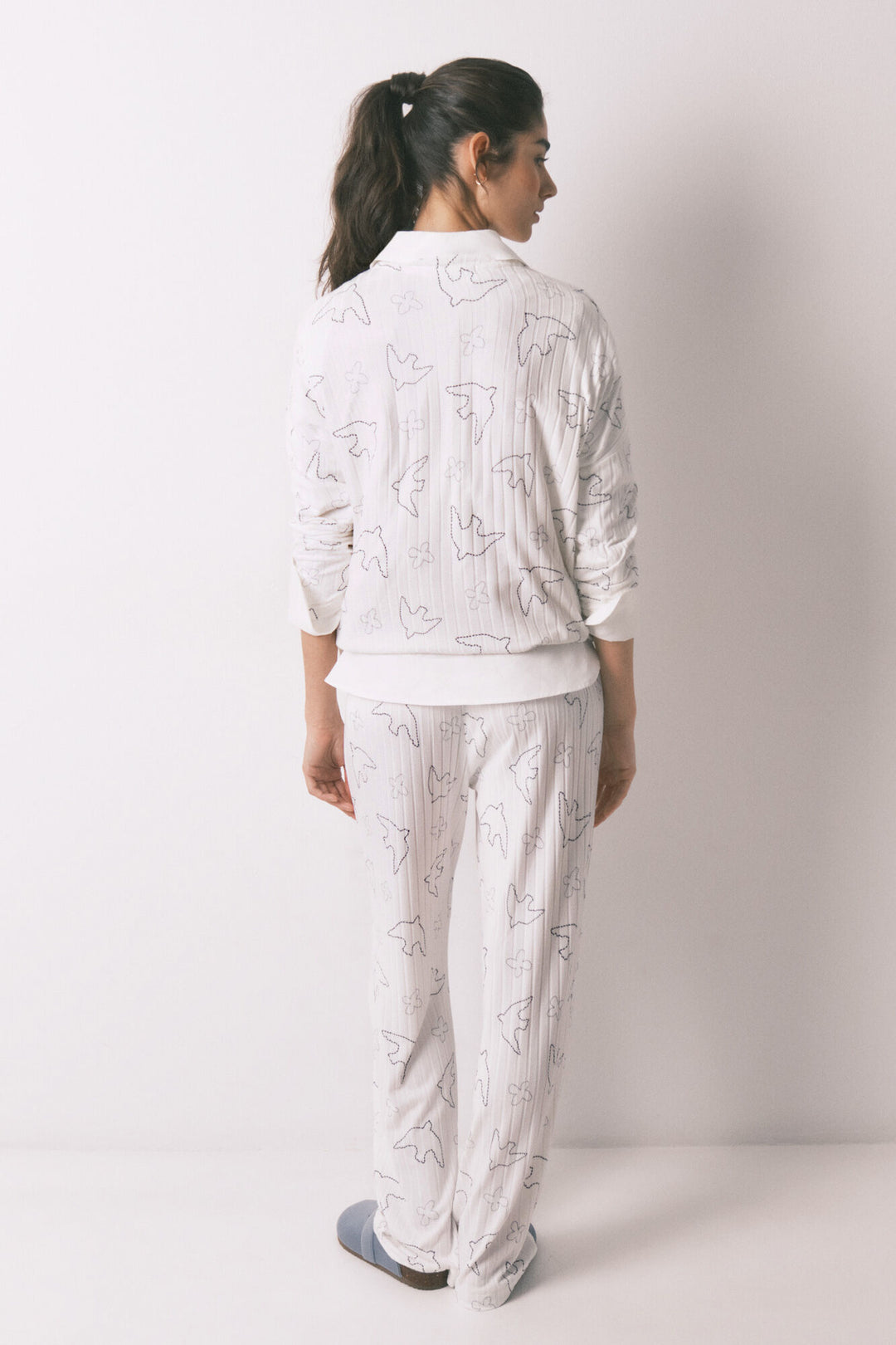 PYJAMA - White Print
