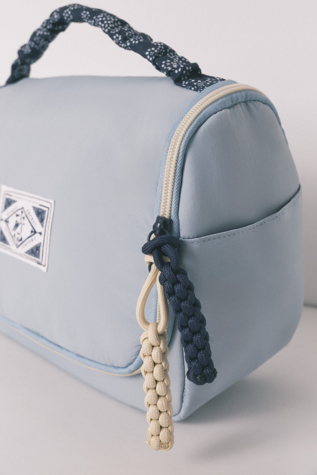 VANITY CASE - Medium Blue