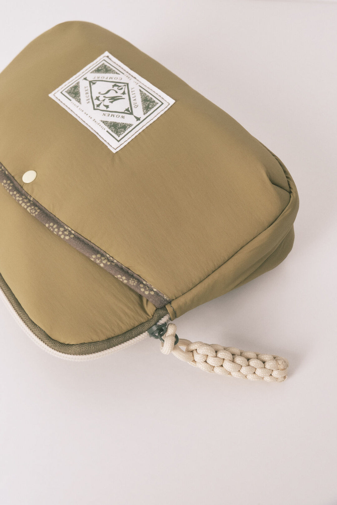 VANITY CASE - Light Khaki