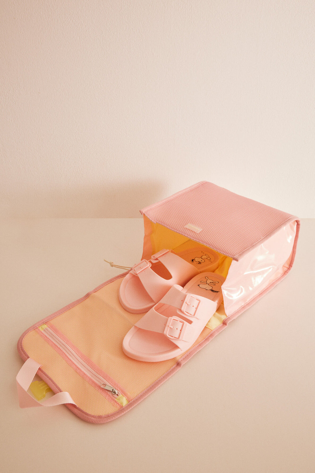 Pink Snoopy vanity case - Pink