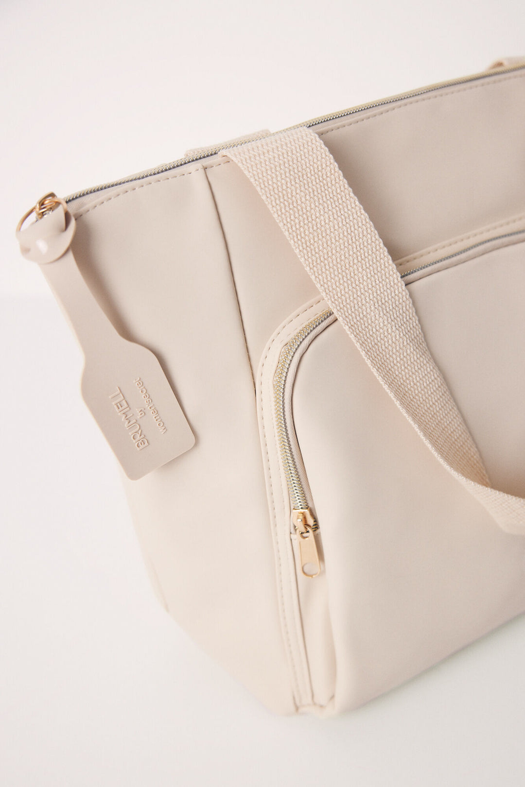 Large beige rubberized bag - Sand