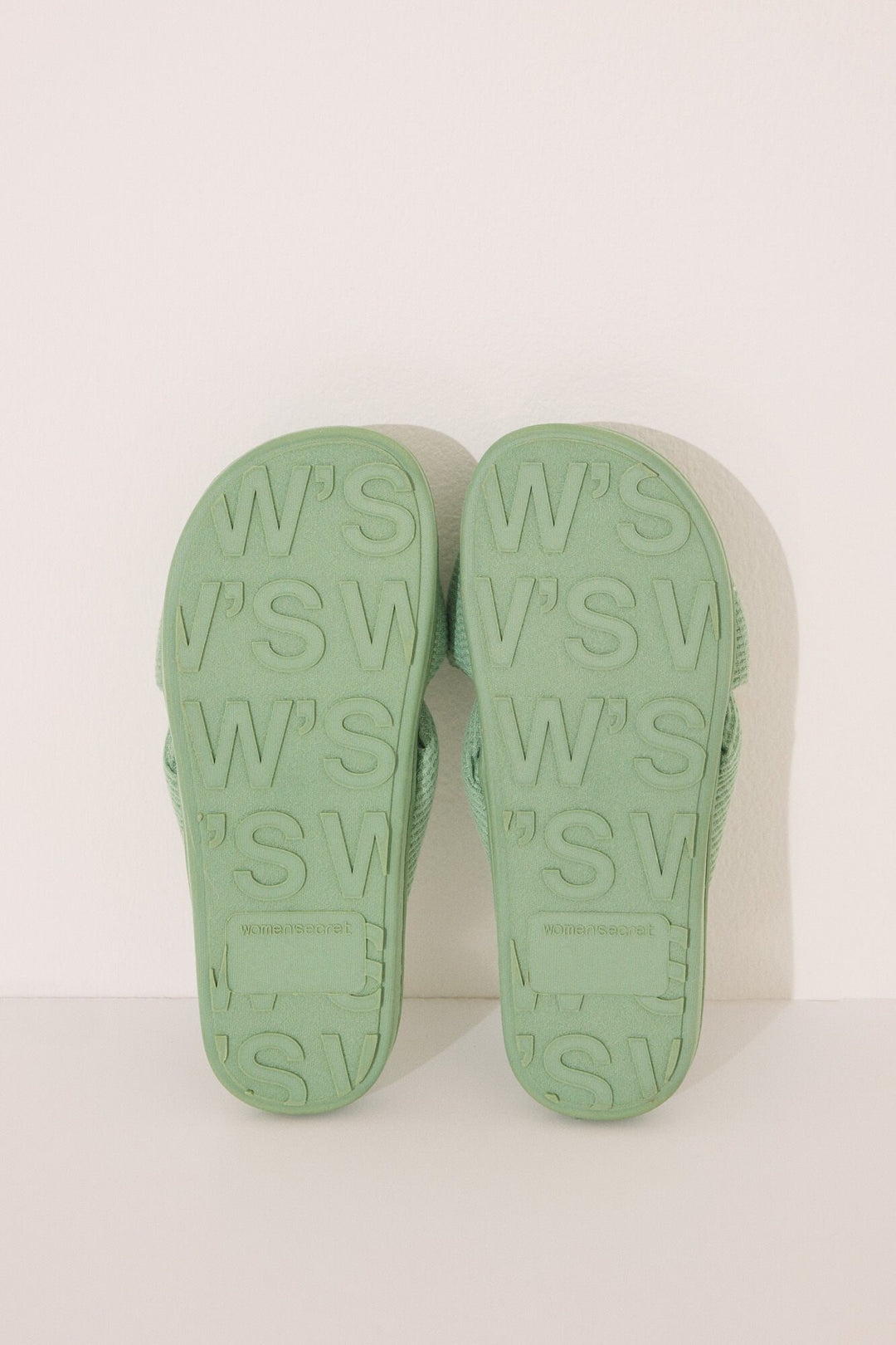 OPEN SHOWER SLIPPERS - Green