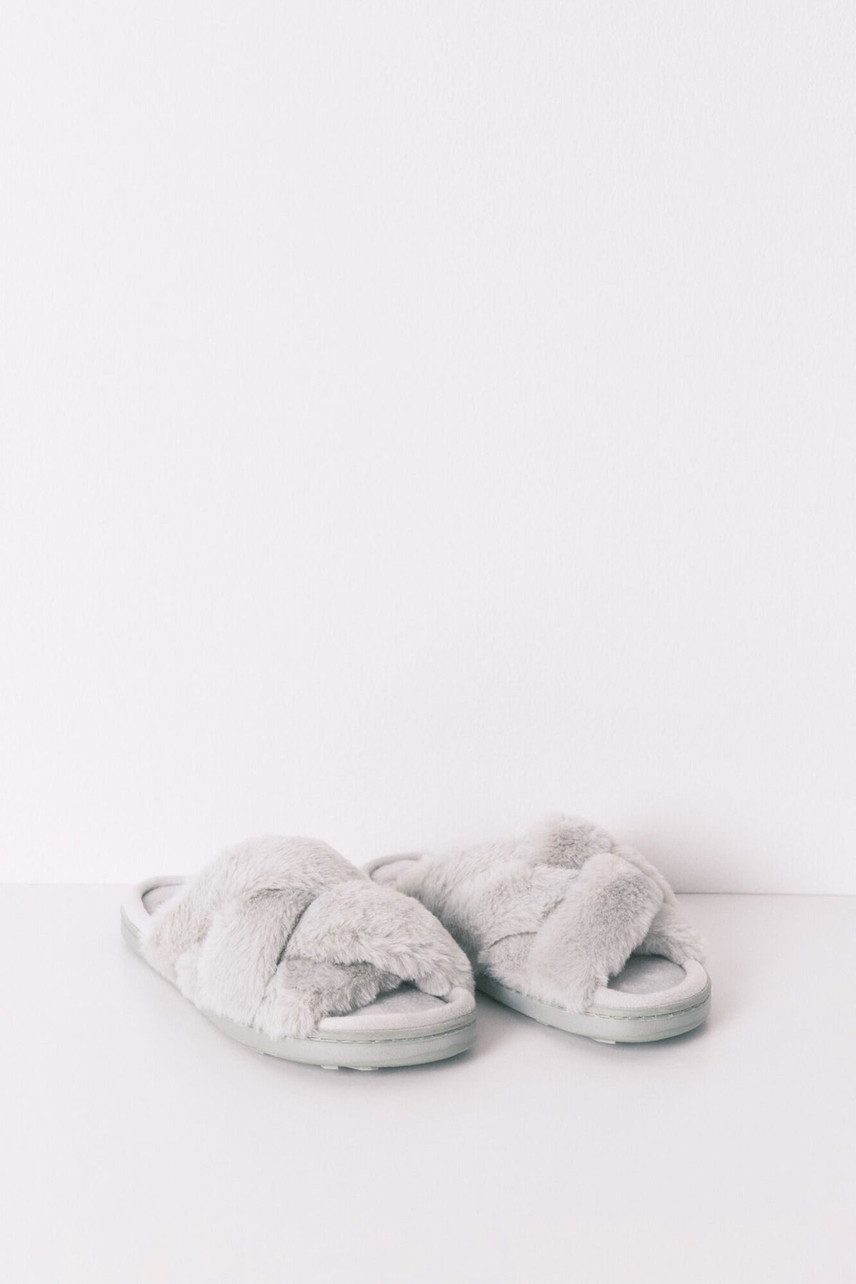 OPEN SHOWER SLIPPERS - Green