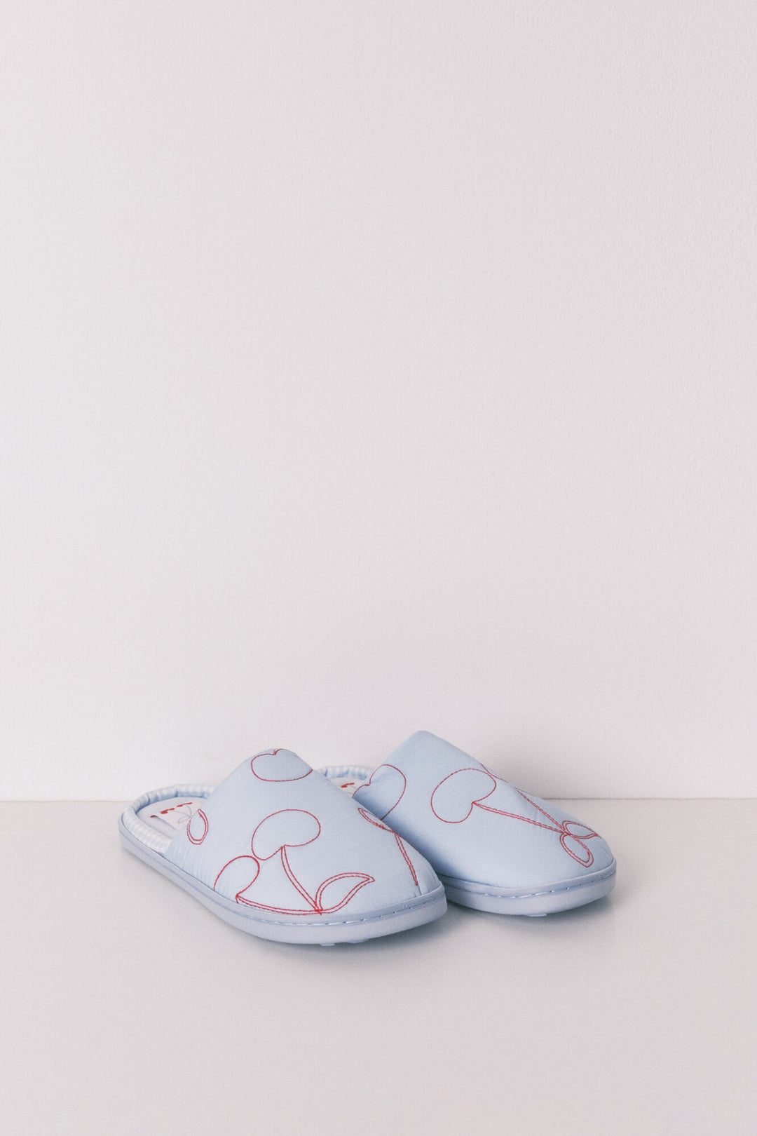 SLIPPERS - Medium Blue