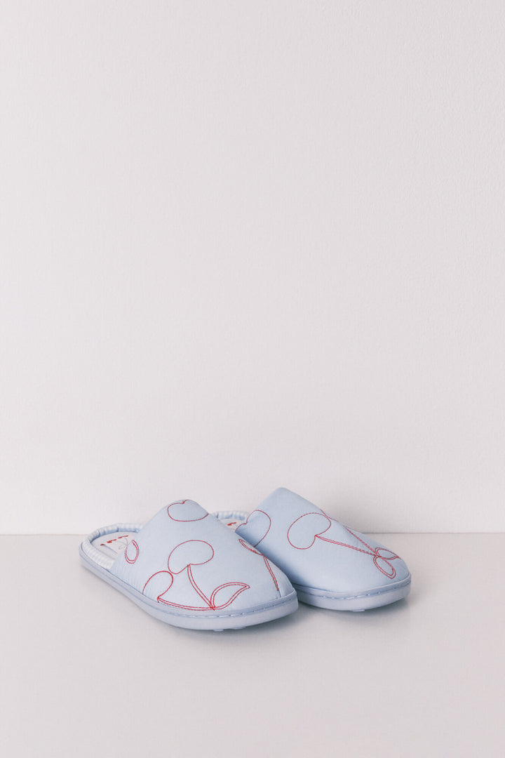SLIPPERS - Medium Blue