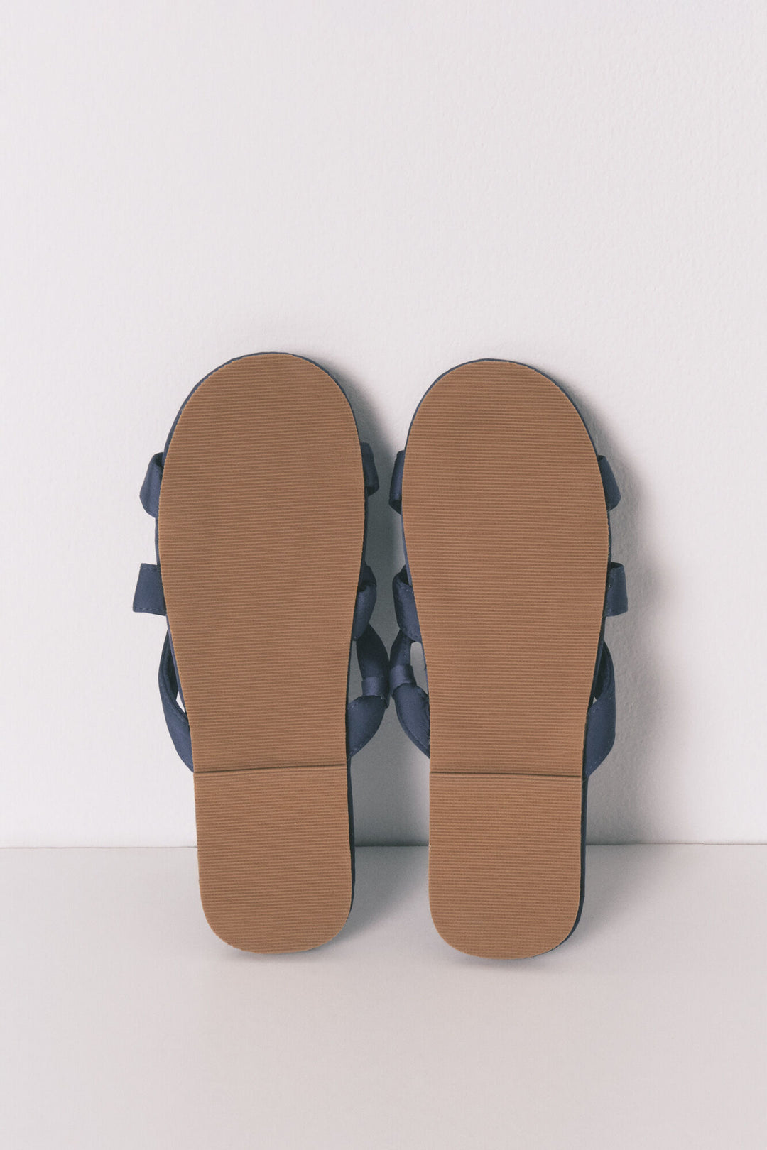 SLIPPERS - Light Blue