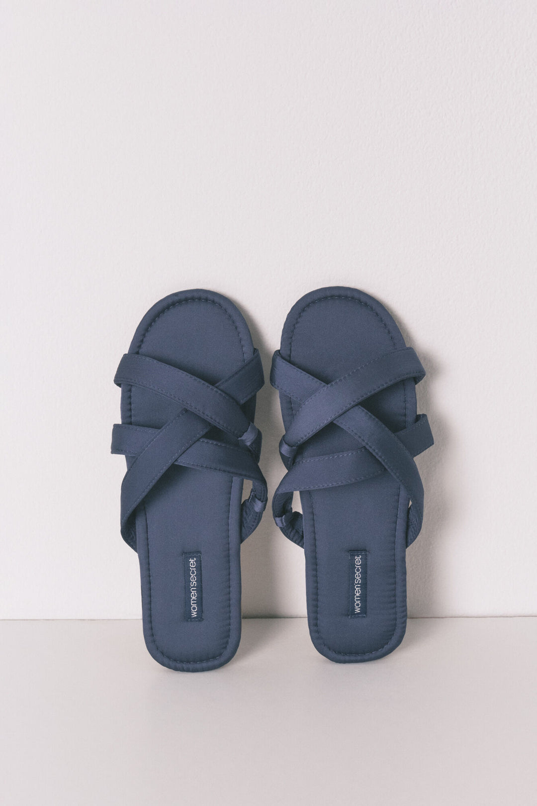 SLIPPERS - Light Blue