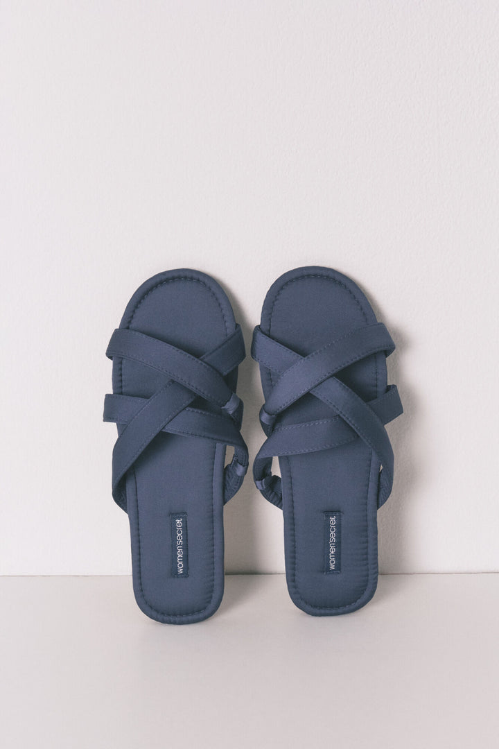 SLIPPERS - Light Blue
