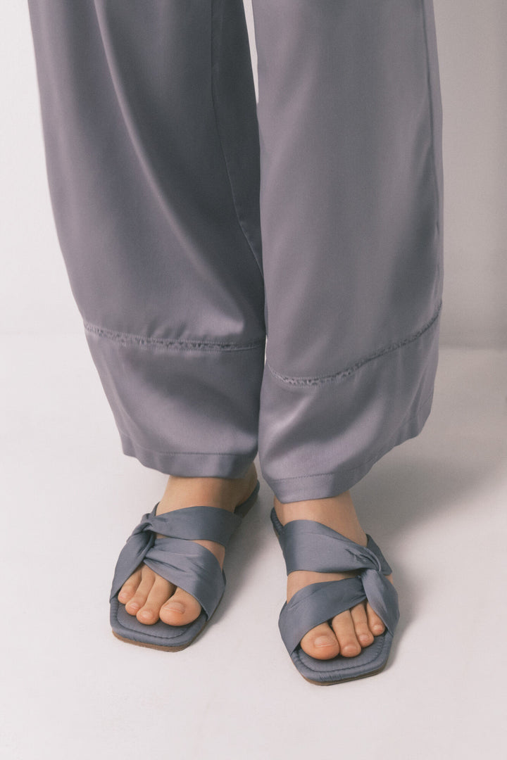 SLIPPERS - Dark Grey