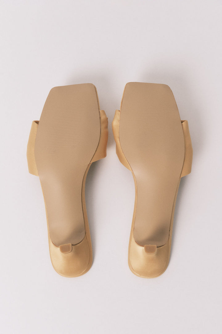 SHOES - Gold Mustard