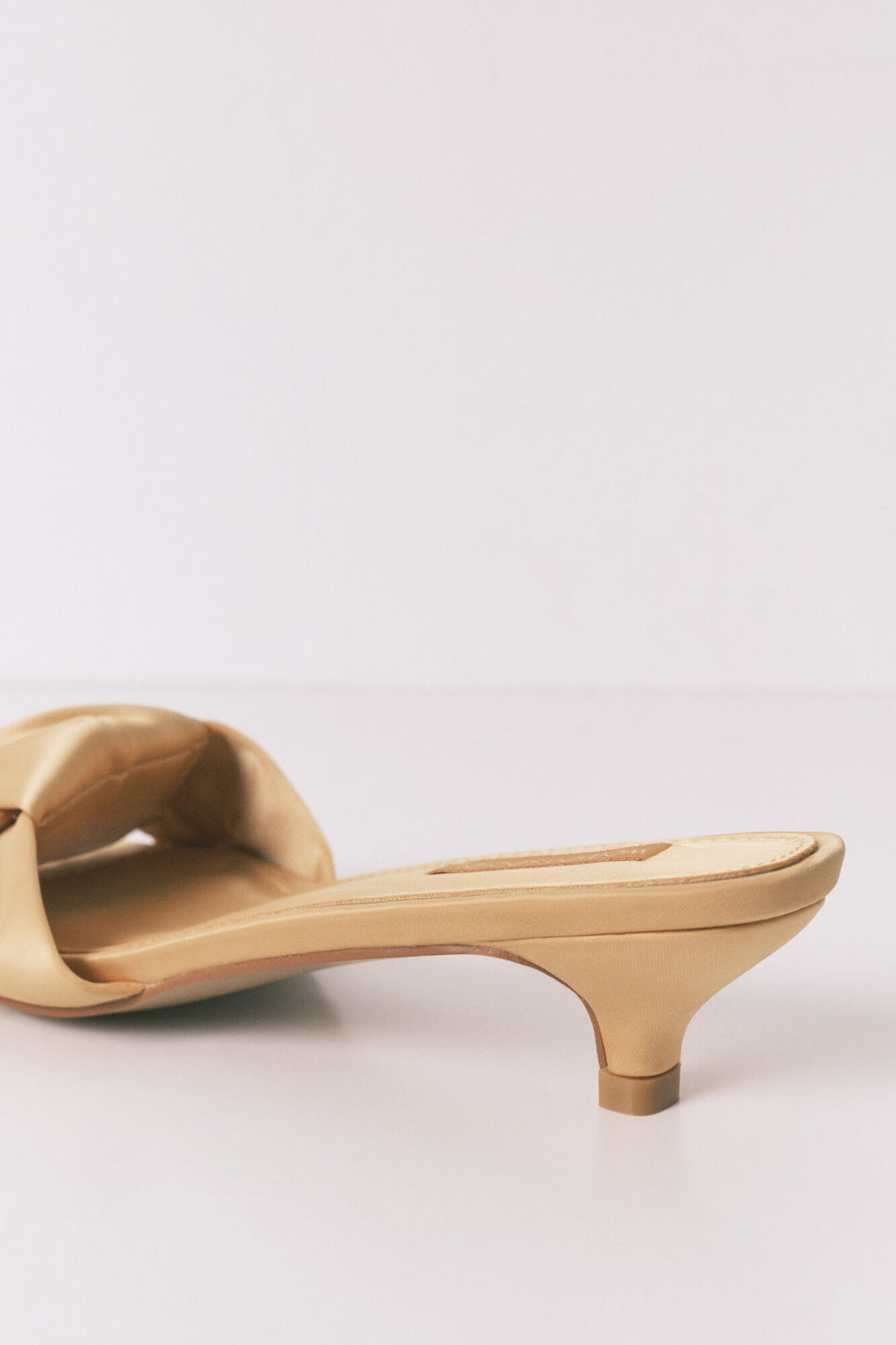 SHOES - Gold Mustard