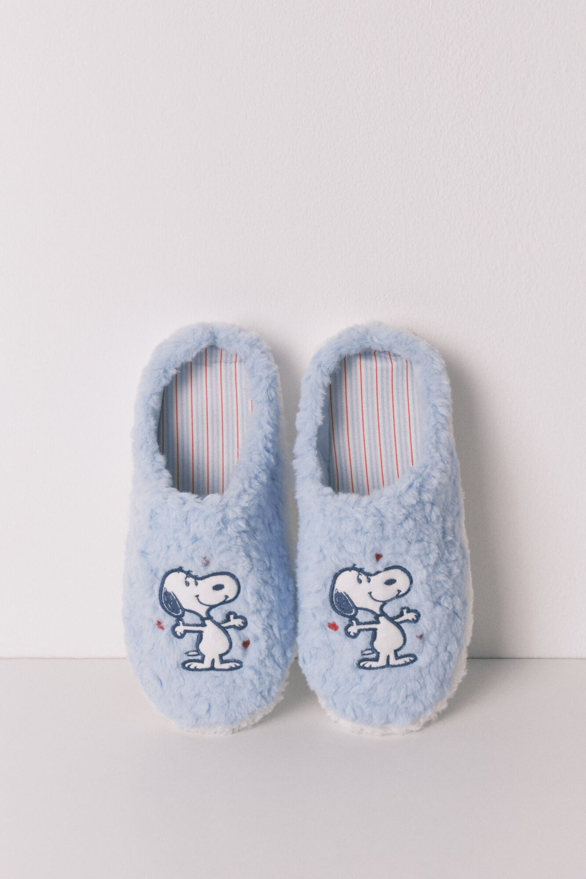 SLIPPERS - Medium Blue