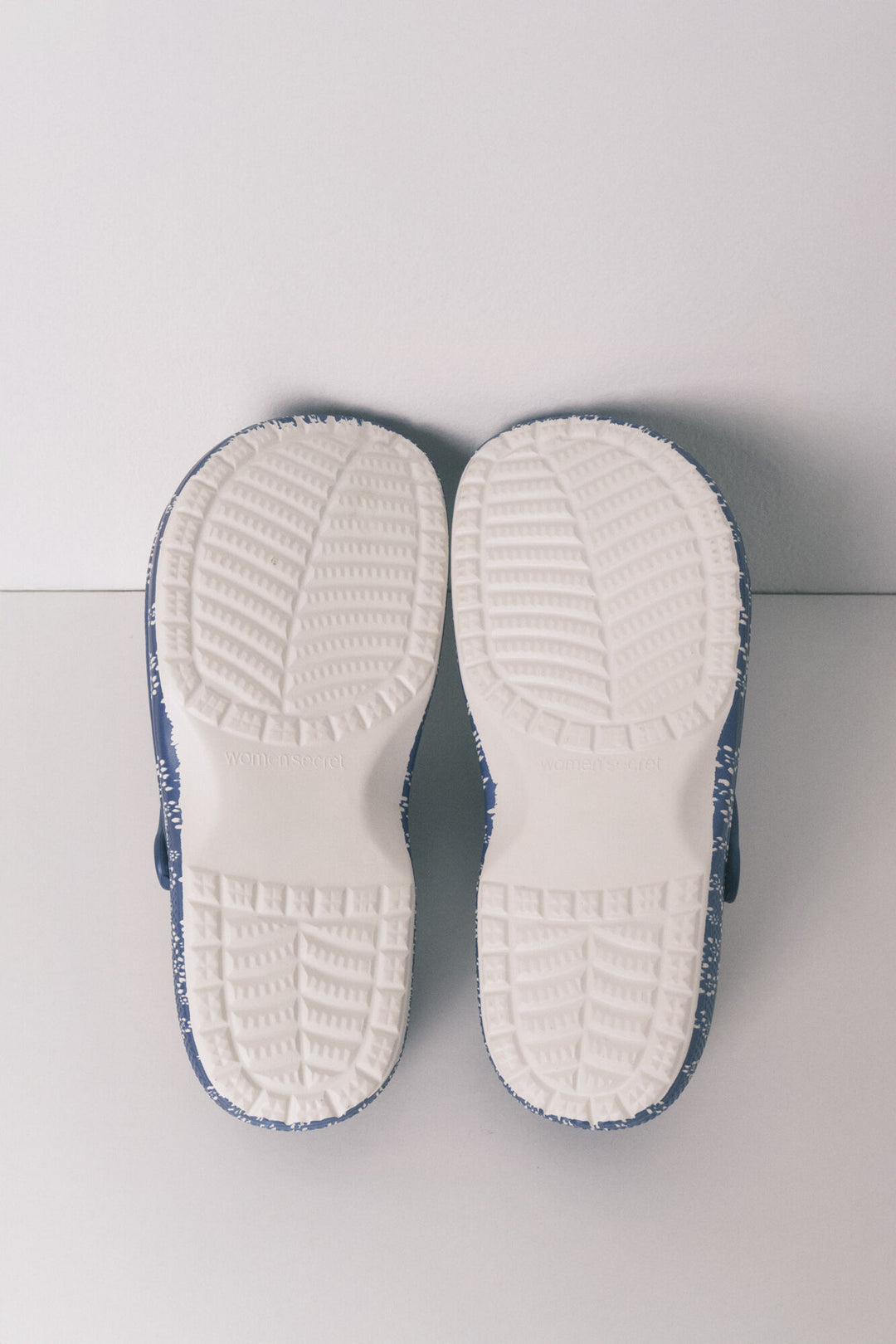 SLIPPERS - Blue Print