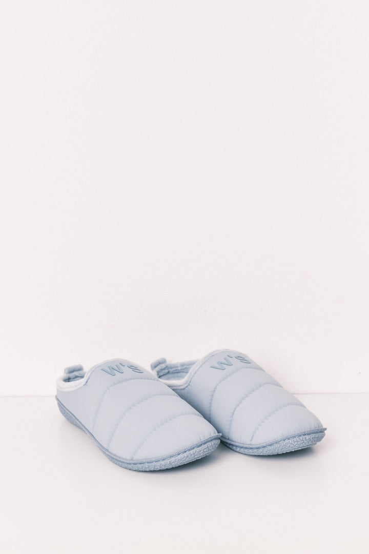 SLIPPERS - Light Blue