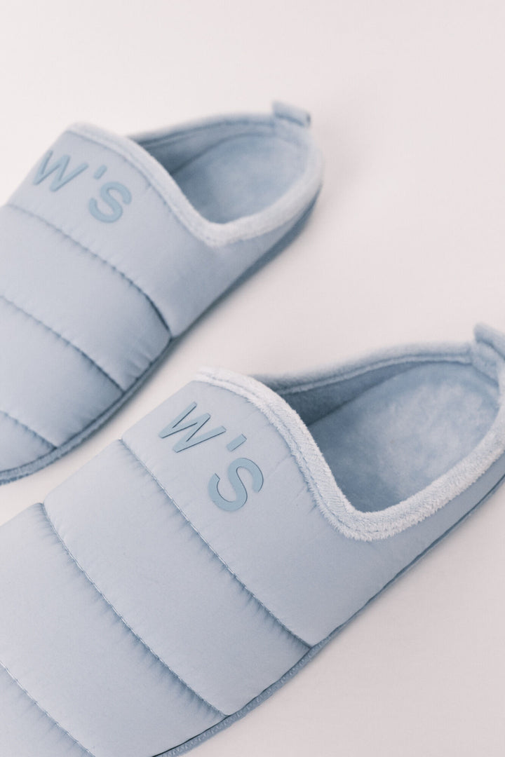SLIPPERS - Light Blue