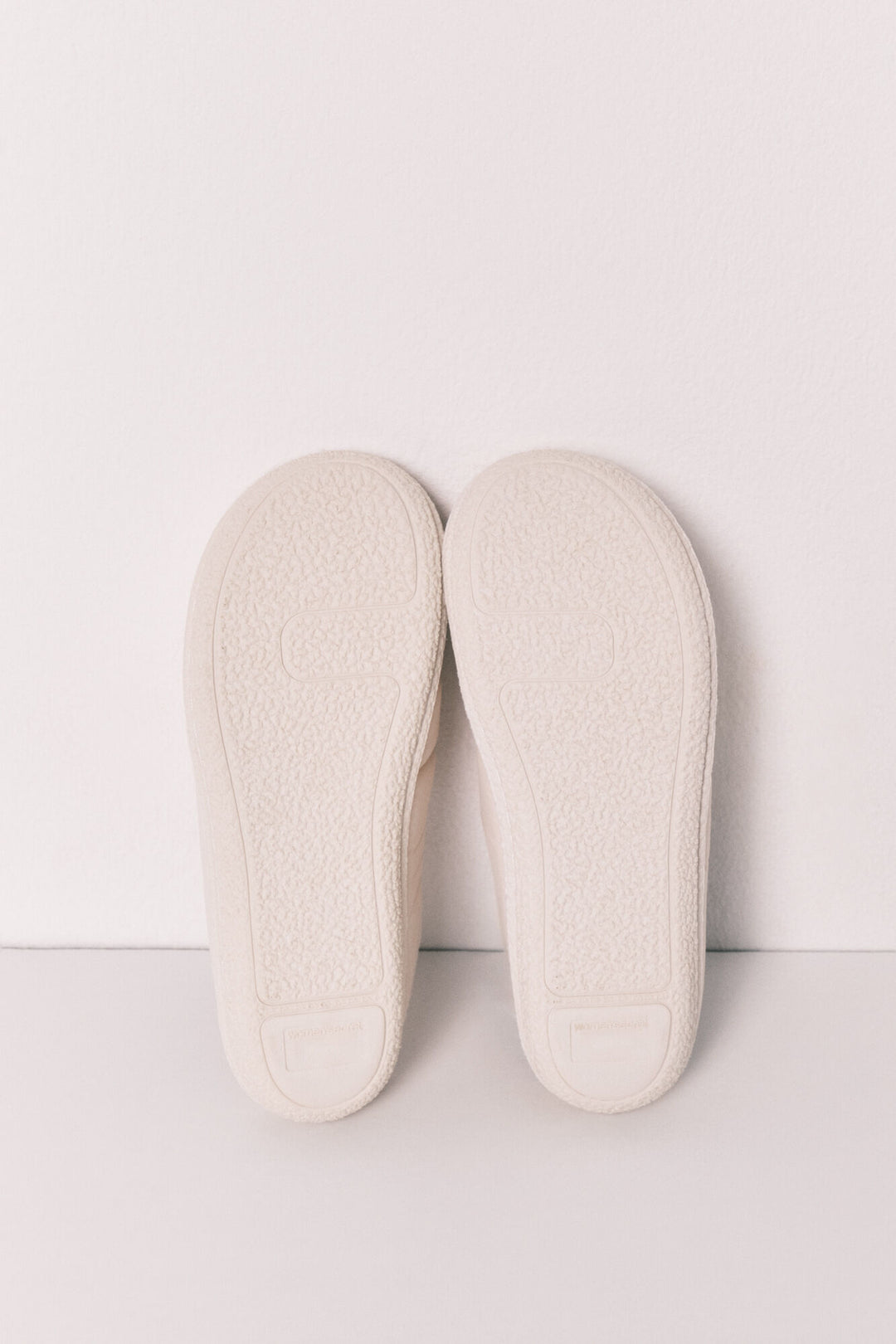 SLIPPERS - Ivory