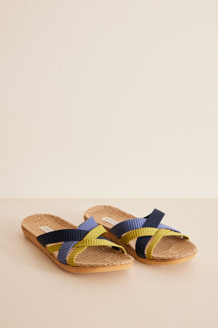 Open raffia sandal with intertwined straps - Sand