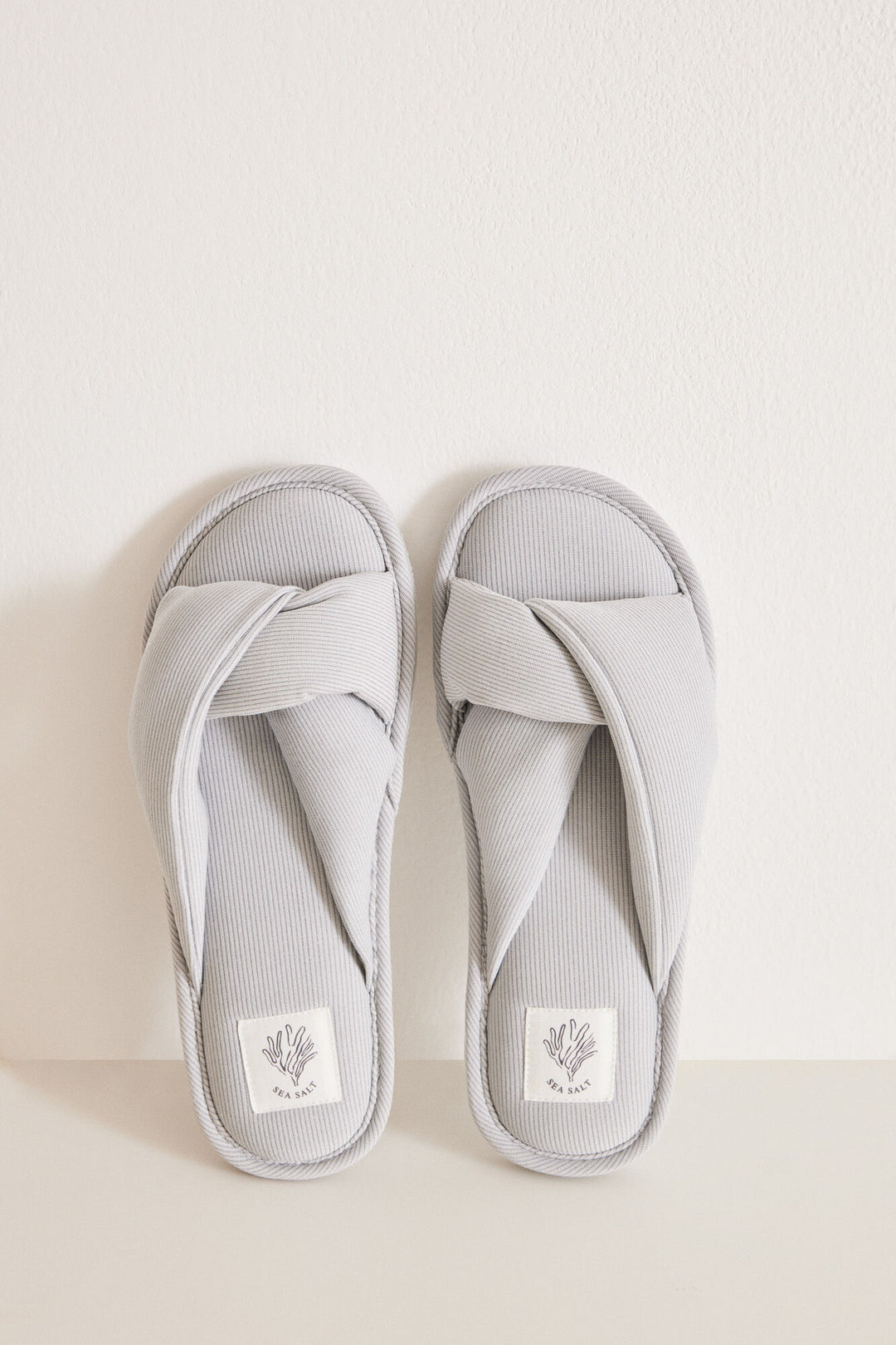 Grey ribbed slippers - Dark Grey