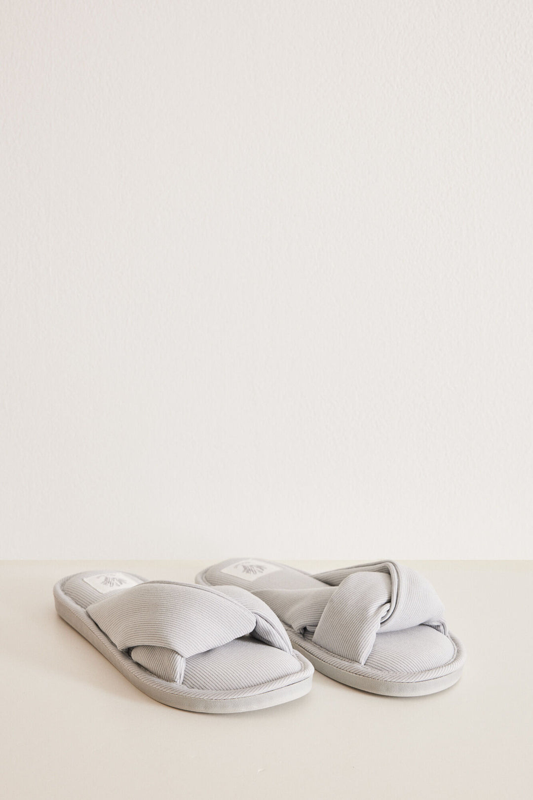 Grey ribbed slippers - Dark Grey