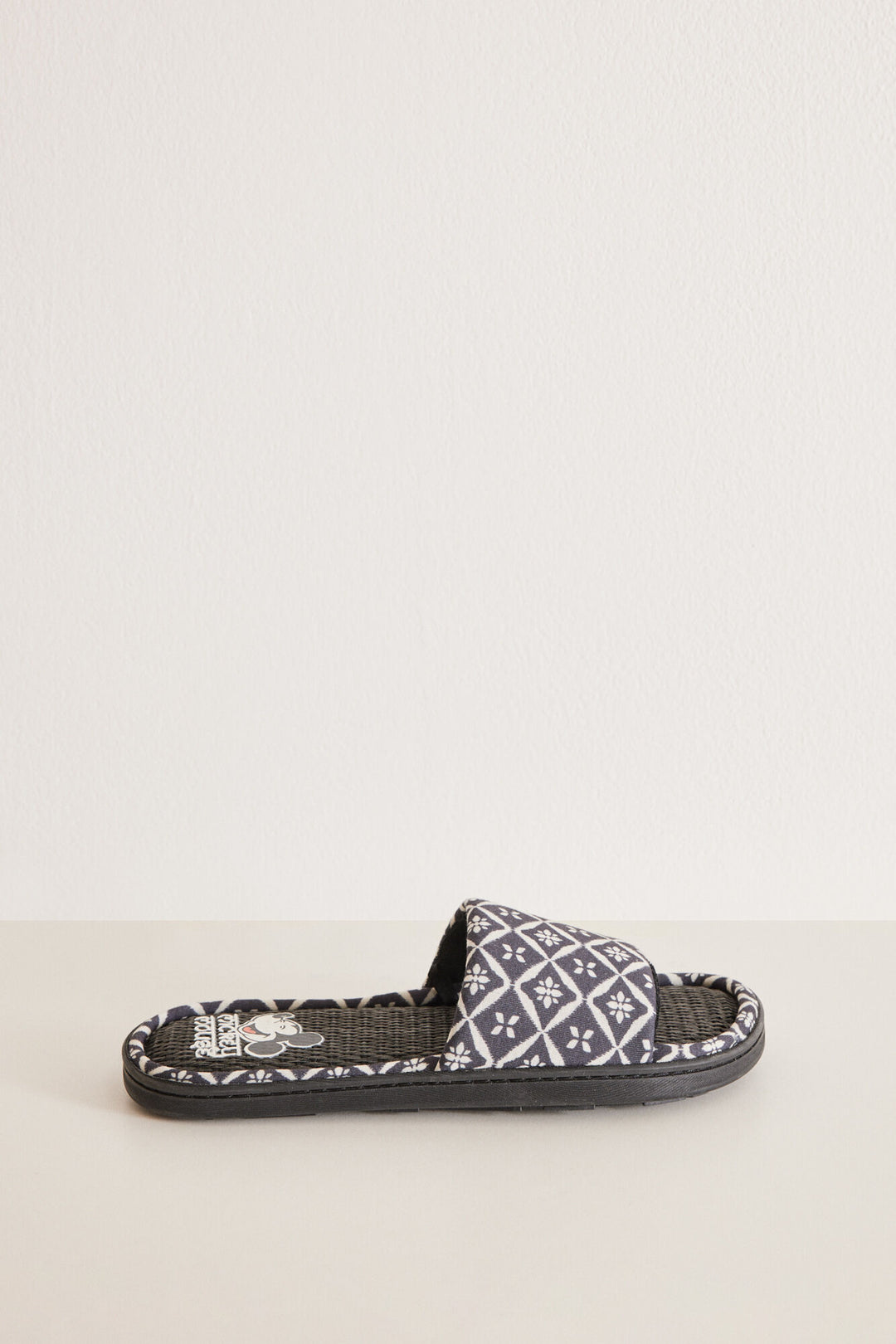 Mickey ethnic print slippers - Black
