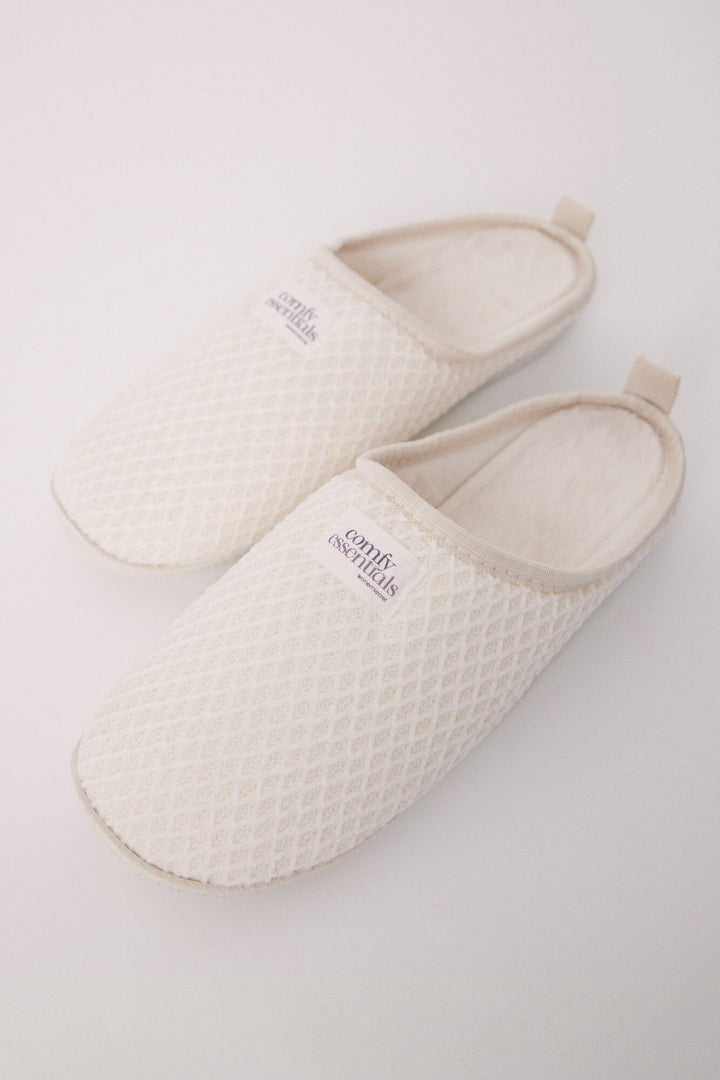 Ivory chenille house slippers - Ivory