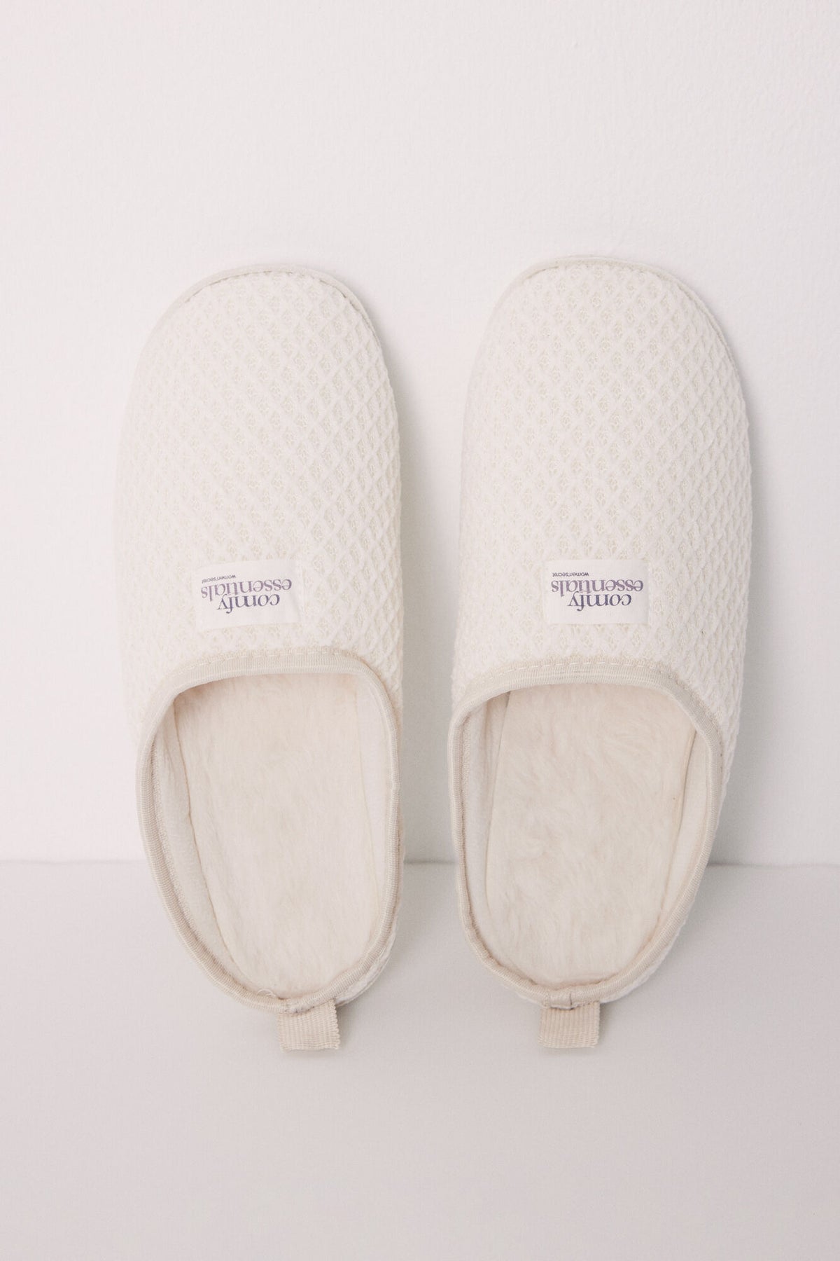 Ivory chenille house slippers - Ivory