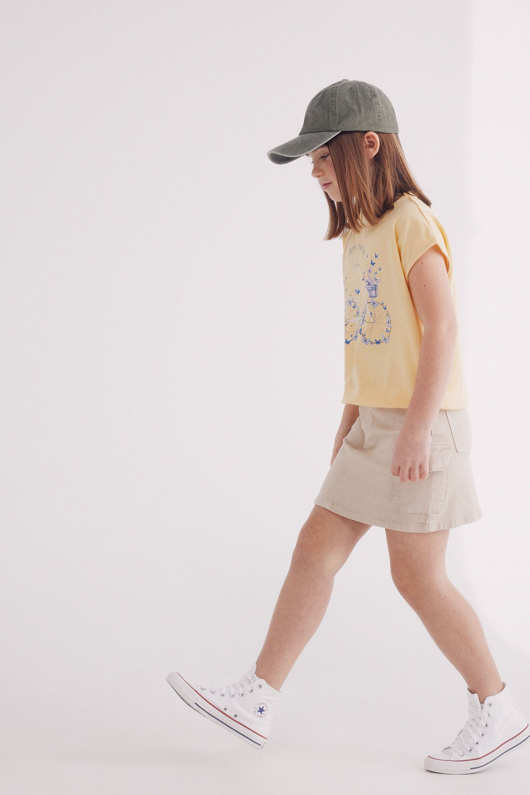 Spring Field T-shirts - Yellow