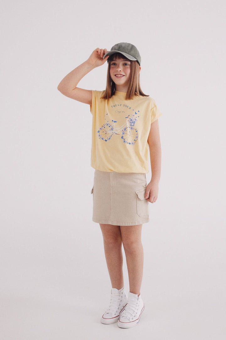 Spring Field T-shirts - Yellow