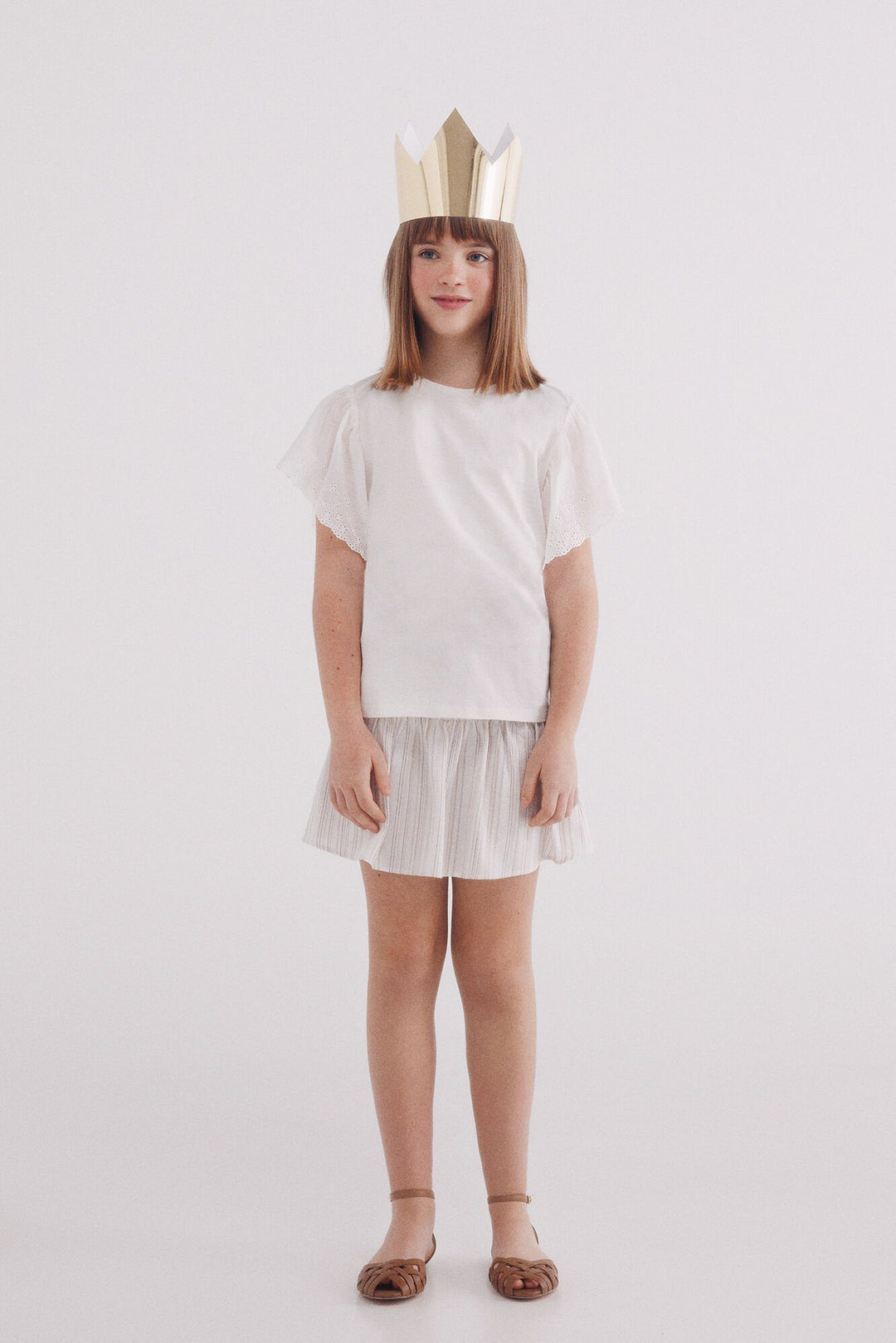 Spring Field T-shirts - White