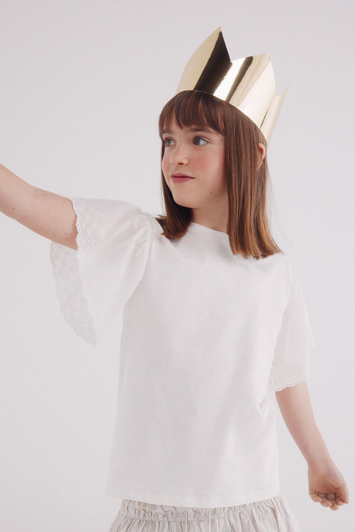 Spring Field T-shirts - White