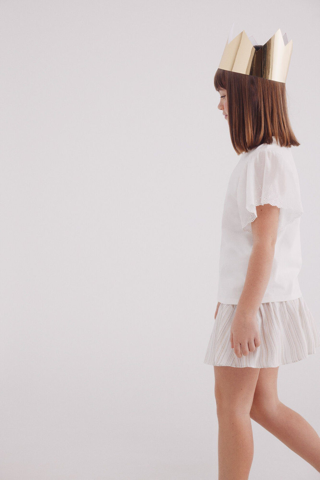 Spring Field T-shirts - White