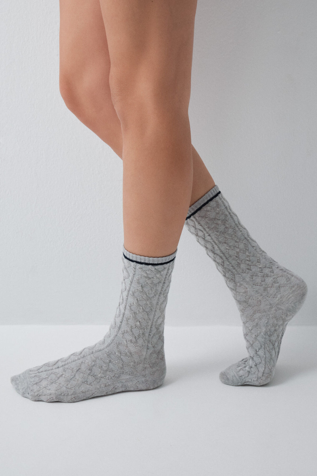 Medium Socks - Black