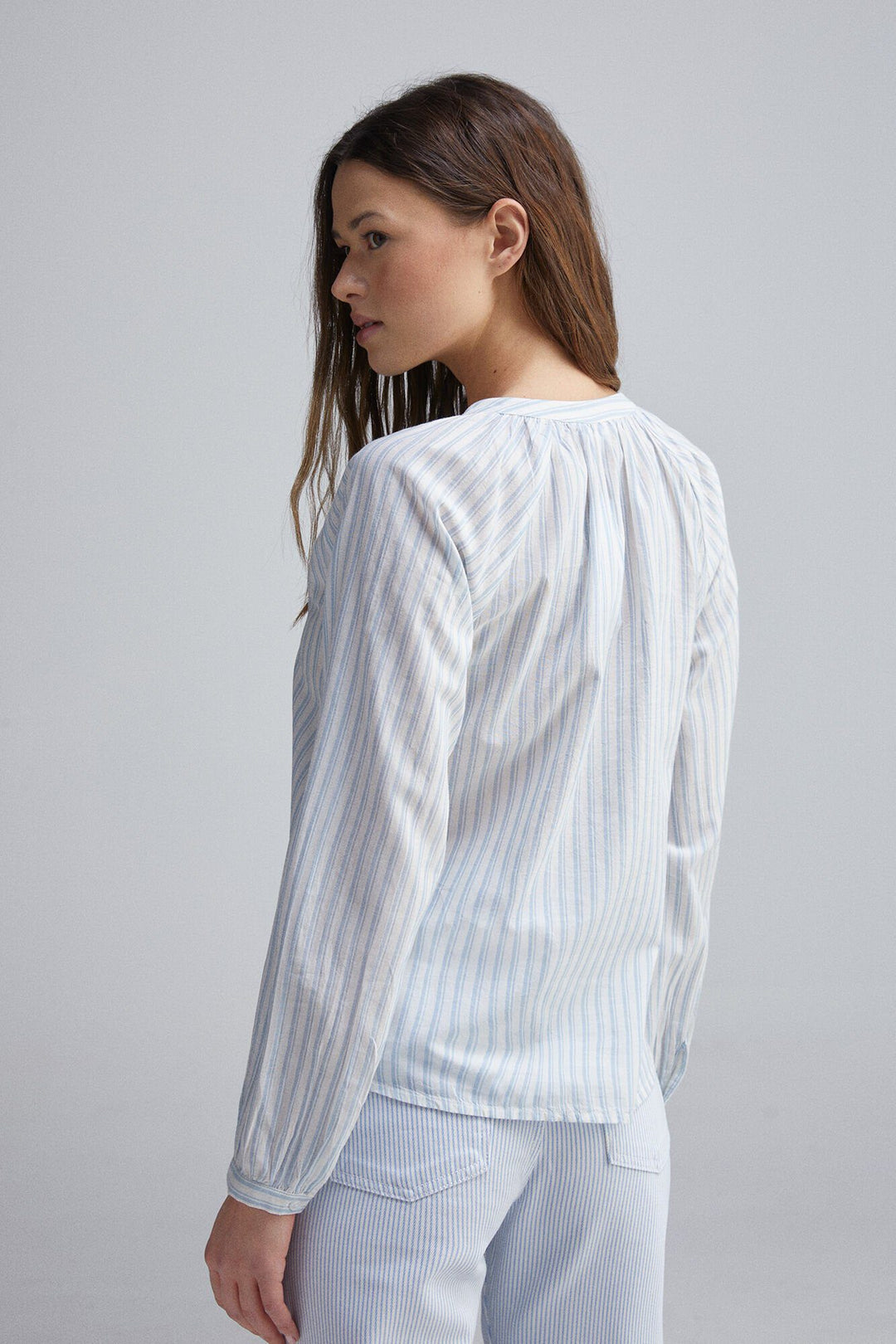 Spring Field Blouses - Ivory