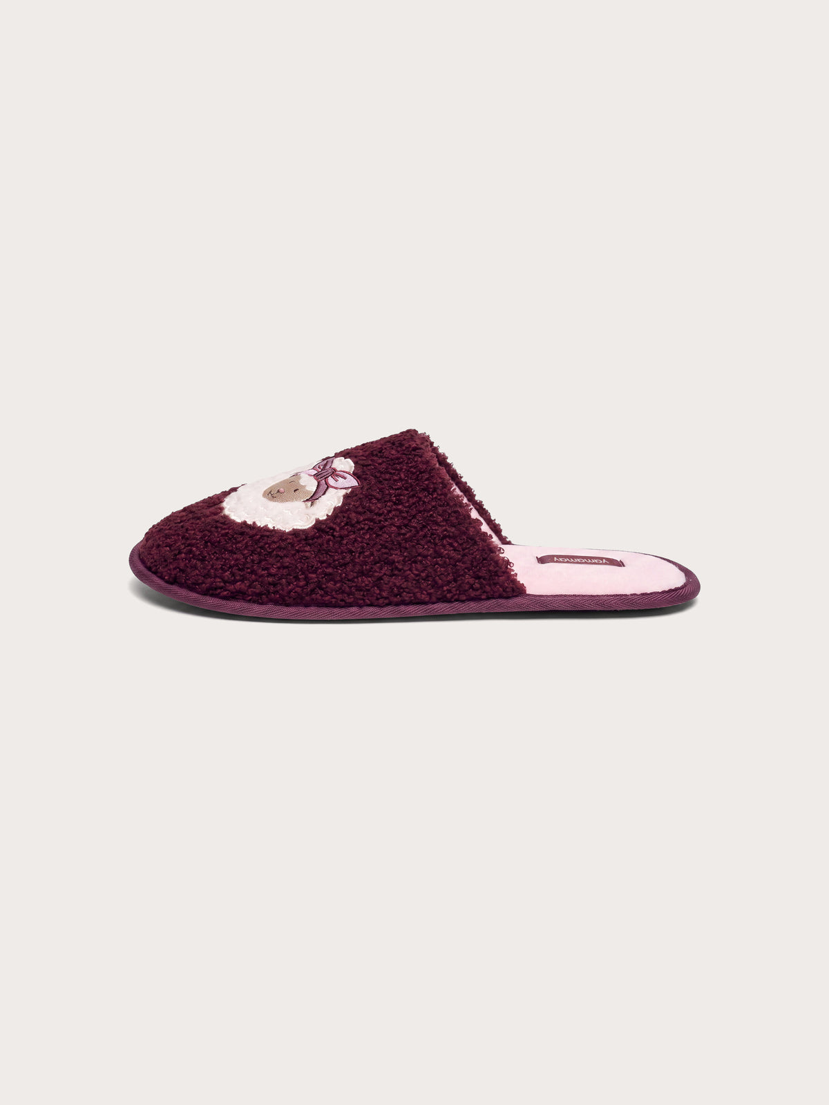 Slippers - Must
