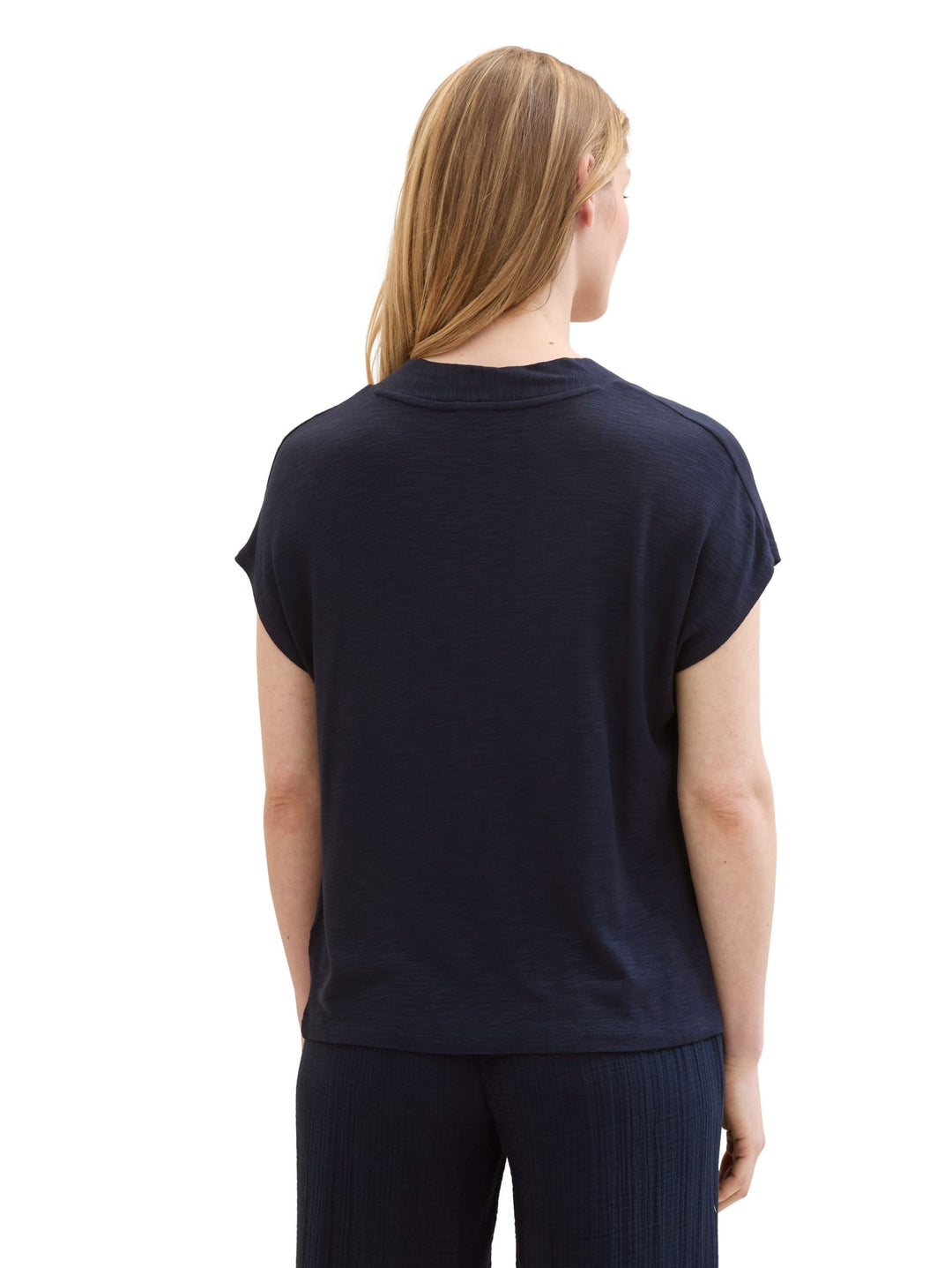 T-shirt with a V-neckline - Blue
