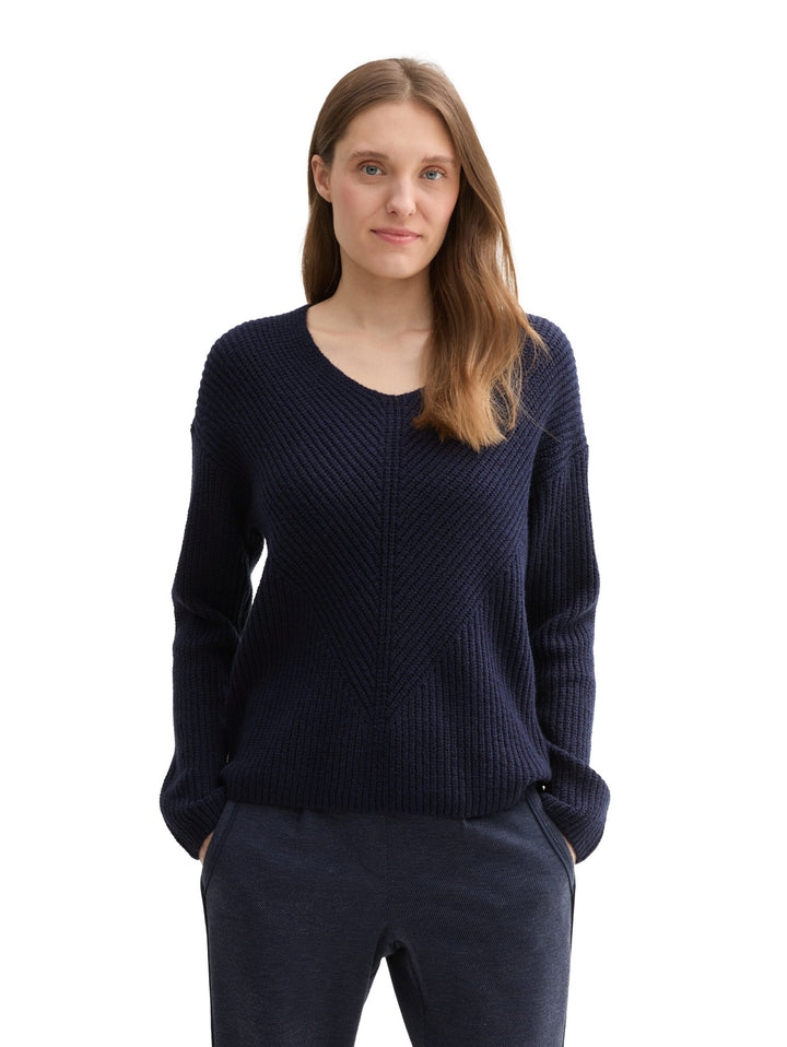 Knit Pullover With V-Neck - Sky Blue