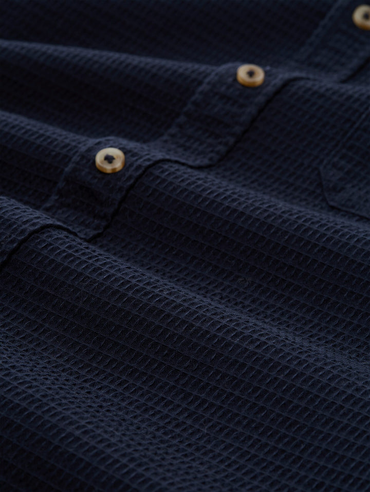 Regular fit shirt with waffle texture - Blue