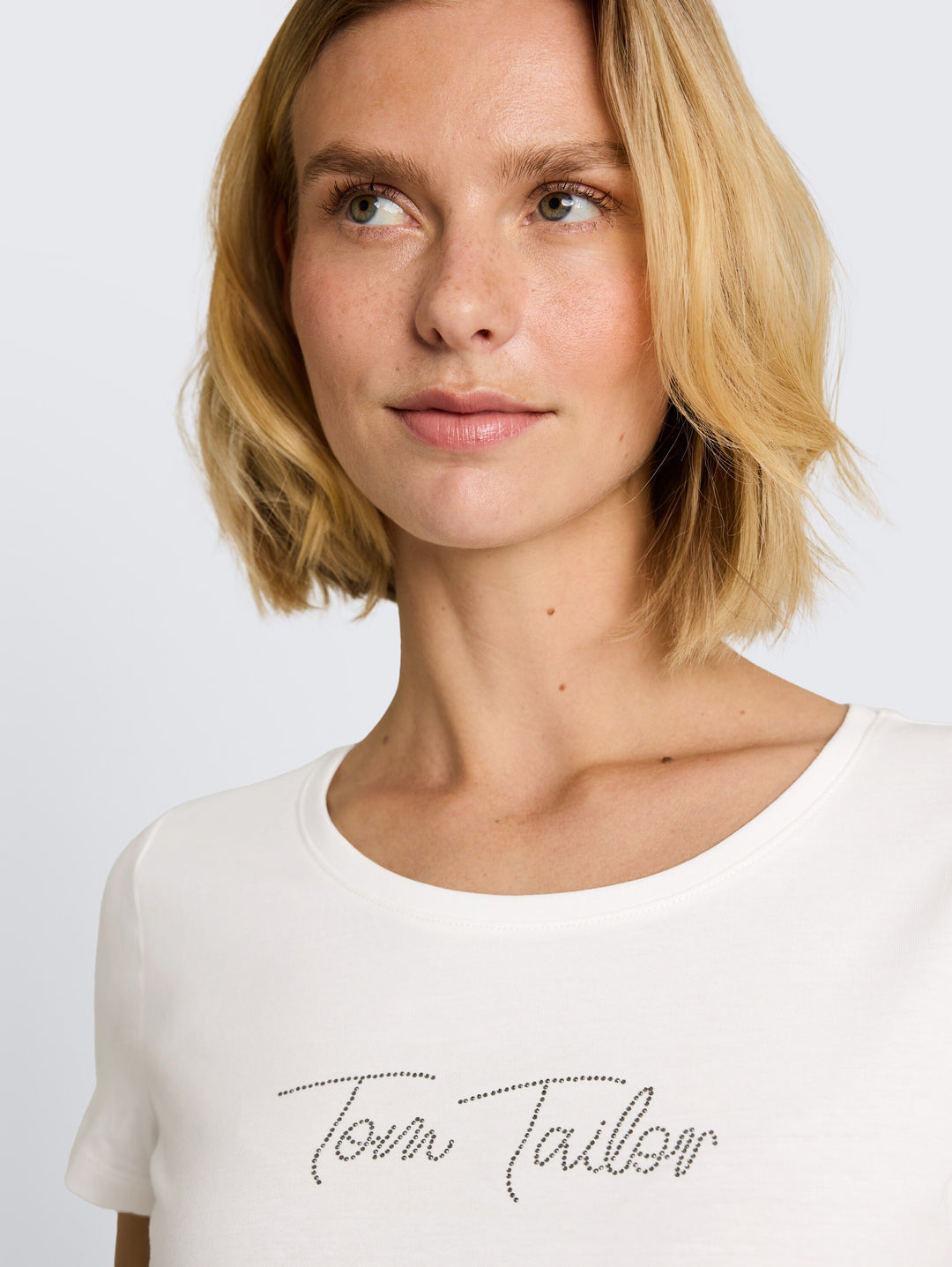 T-Shirt With Logo Rhinestones - Whisper White
