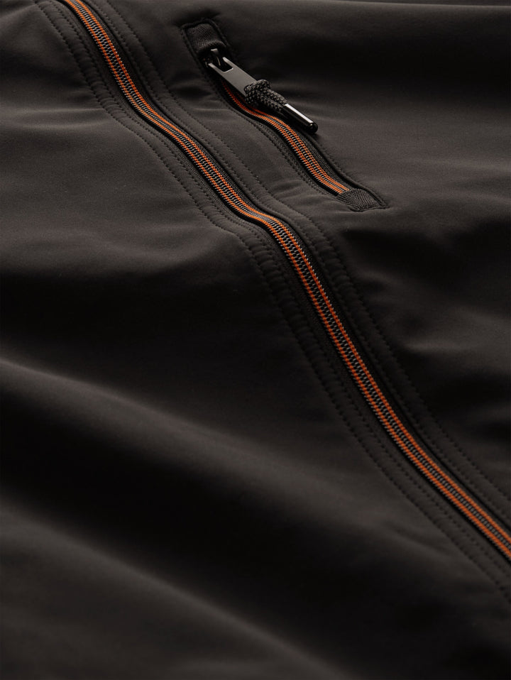 Stand-Up Softshell Jacket - Black