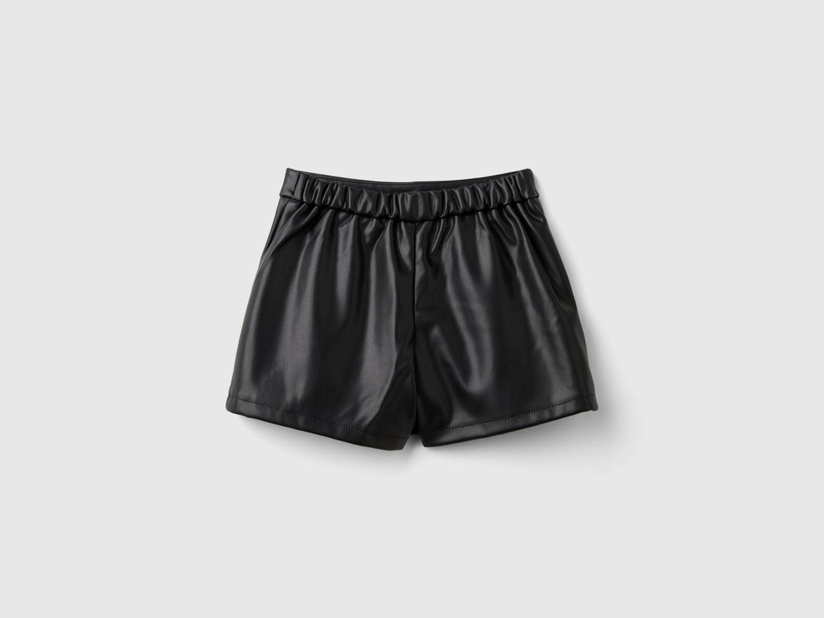 Short/Bermuda - Black