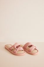 Pink knot slippers