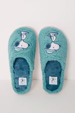 Green faux shearling Snoopy house slipper