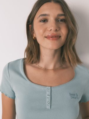 SHORT SLEEVES T SHIRT