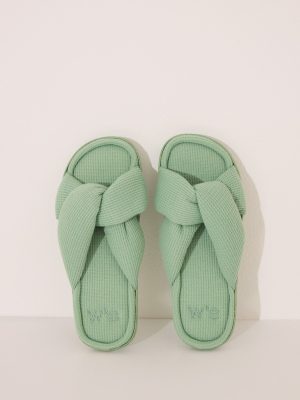 OPEN SHOWER SLIPPERS