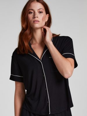 Essential Jersey Short-Sleeved Jacket